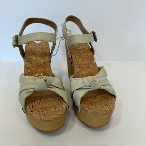 Korks Dawson Sedge Sandal Cream Size 7